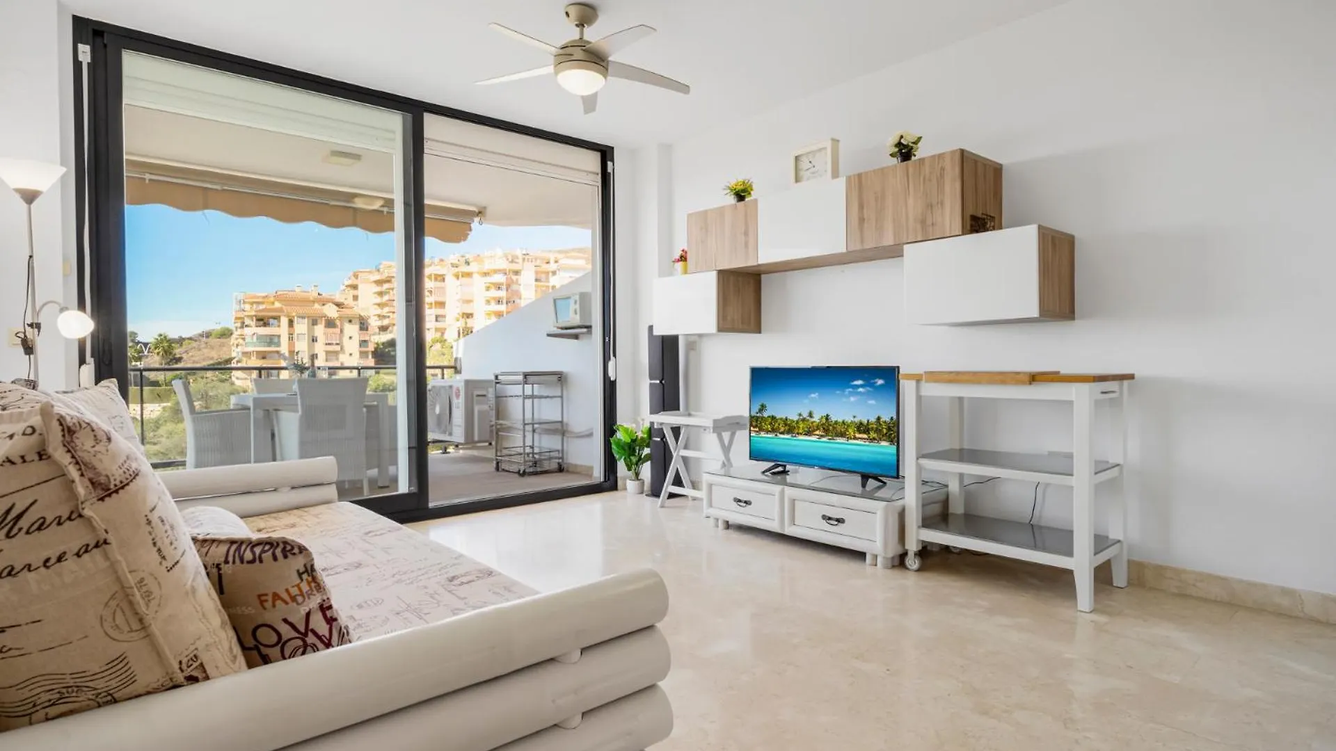 Cozy Getaway With Pool In Riviera Del Sol By Costarentals - Ref 99 Sitio de Calahonda 0*,  Spain